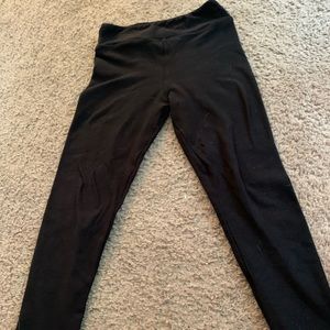 Lularoe Girls S/M black leggings